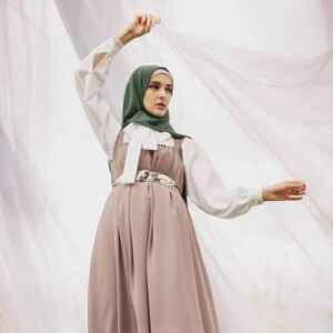 Renaissance lady